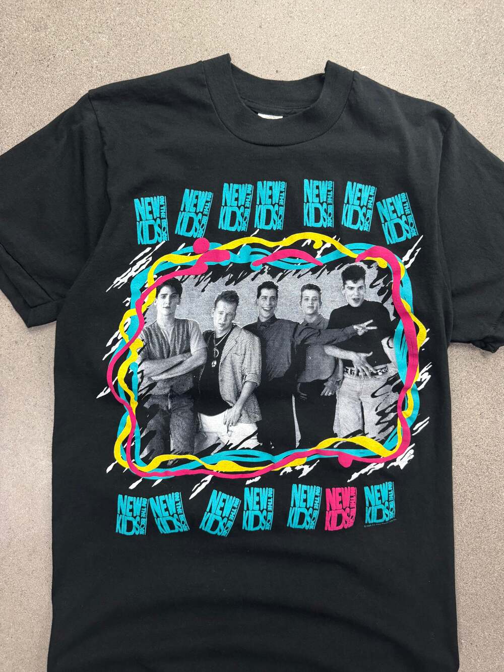 Vintage 1989 New Kids On The Block Canadian Tour T-Shirt - M - Picture 3 of 7